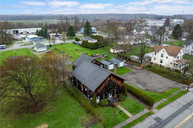 934 W Ridge, Sharpsville, PA 16150