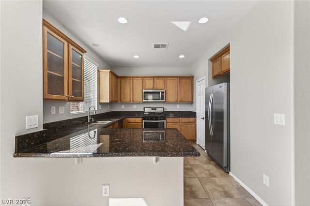 10527 Peach Creek Street, Las Vegas, NV 89179