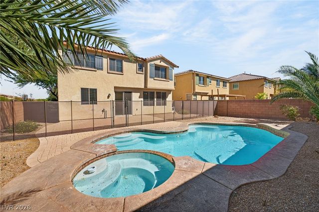 10527 Peach Creek Street, Las Vegas, NV 89179