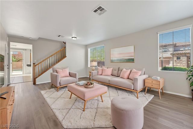 10527 Peach Creek Street, Las Vegas, NV 89179