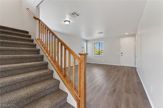 10527 Peach Creek Street, Las Vegas, NV 89179