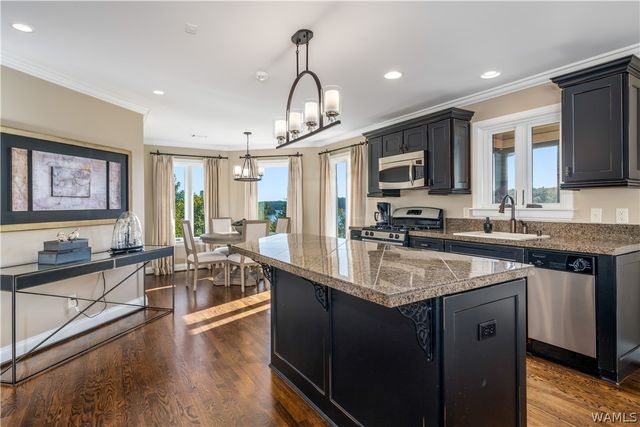 1231 Diamond Point, Tuscaloosa, AL 35406