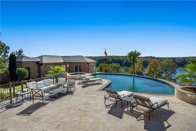 1231 Diamond Point, Tuscaloosa, AL 35406