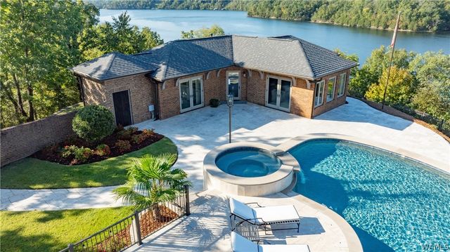 1231 Diamond Point, Tuscaloosa, AL 35406