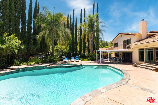 5041 Orrville Avenue, Woodland Hills (los Angeles), CA 91367