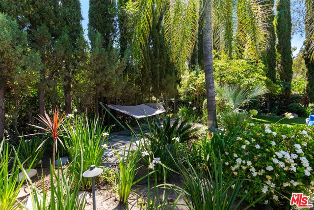 5041 Orrville Avenue, Woodland Hills (los Angeles), CA 91367