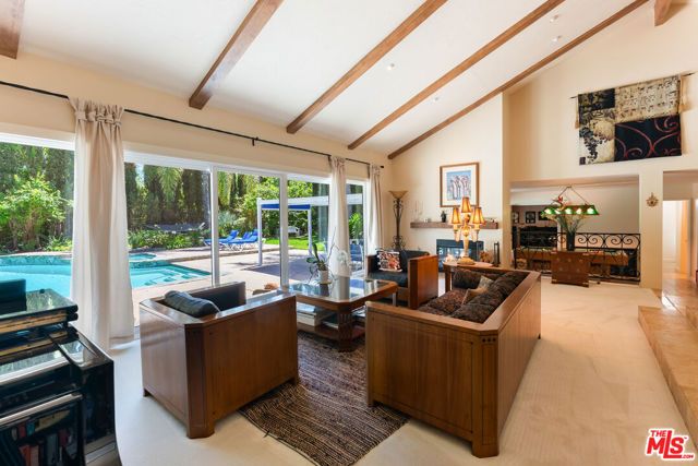 5041 Orrville Avenue, Woodland Hills (los Angeles), CA 91367
