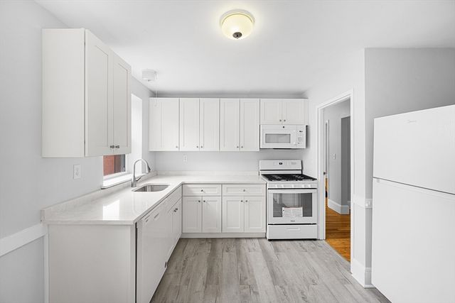 98 Morton St 57, Boston, MA 02130
