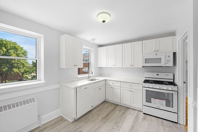 98 Morton St 57, Boston, MA 02130