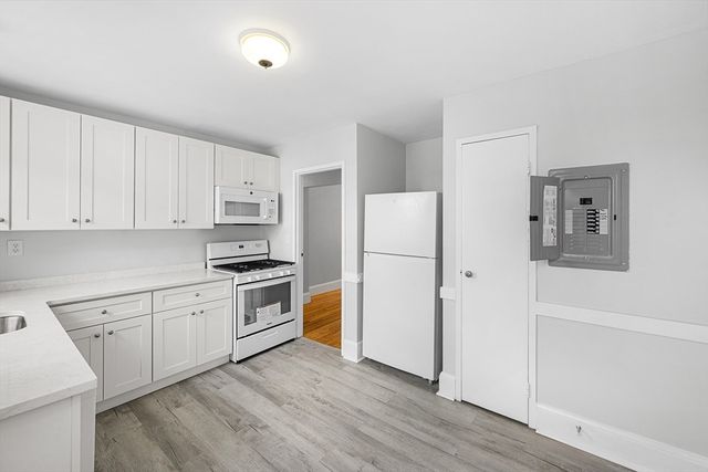 98 Morton St 57, Boston, MA 02130