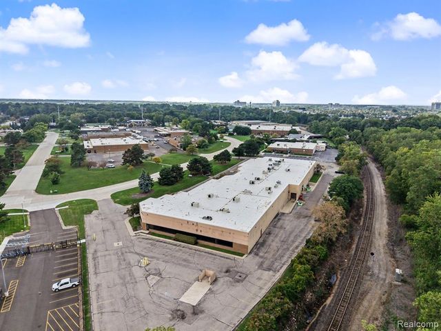 15120 N Commerce Drive, Dearborn, MI 48120