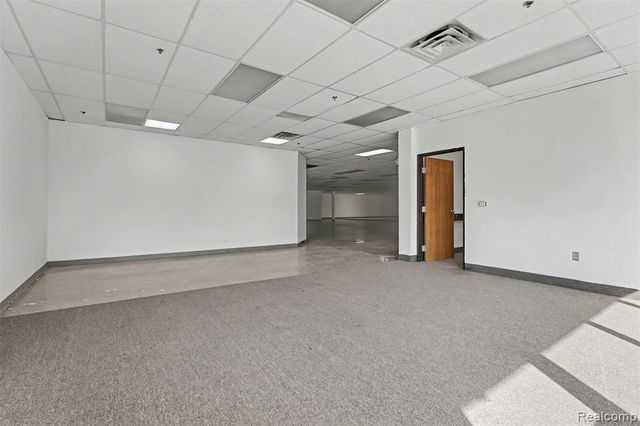 15120 N Commerce Drive, Dearborn, MI 48120