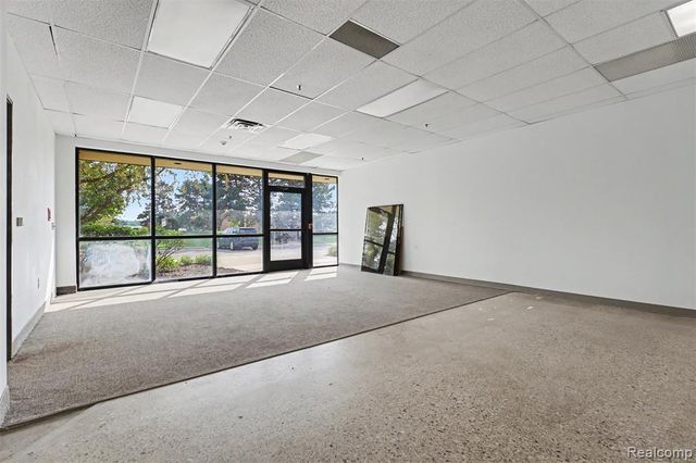 15120 N Commerce Drive, Dearborn, MI 48120