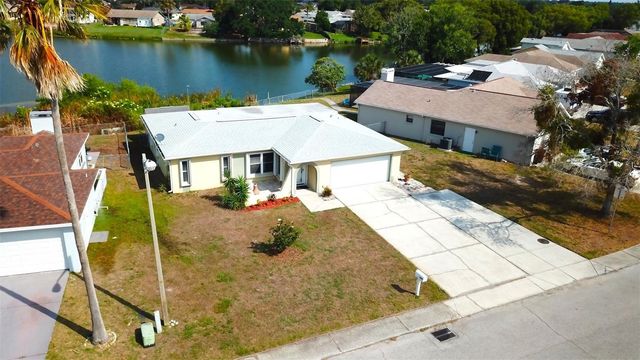 7607 VIENNA LANE, Port Richey, FL 34668