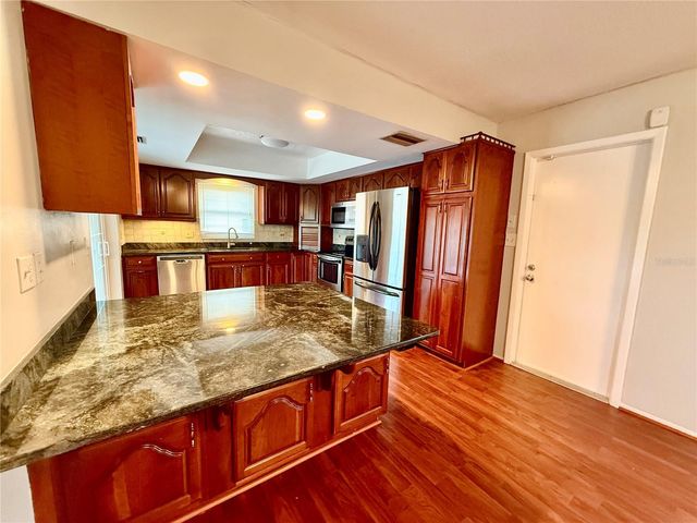 7607 VIENNA LANE, Port Richey, FL 34668