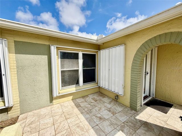 7607 VIENNA LANE, Port Richey, FL 34668