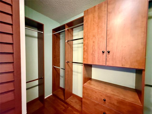 7607 VIENNA LANE, Port Richey, FL 34668