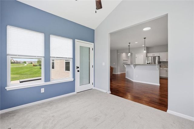 23706 W 88th Terrace, Lenexa, KS 66227