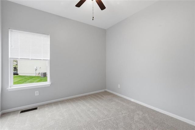 23706 W 88th Terrace, Lenexa, KS 66227