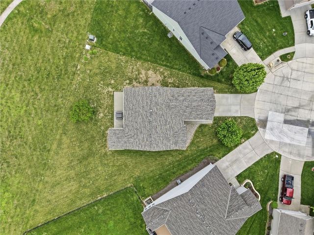 23706 W 88th Terrace, Lenexa, KS 66227