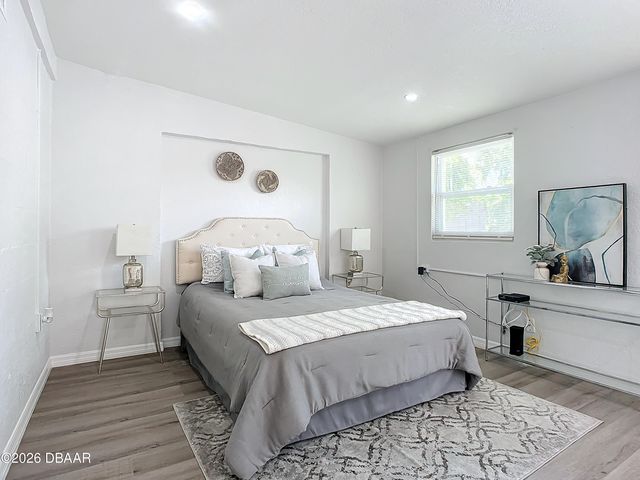736 N Segrave Street, Daytona Beach, FL 32114