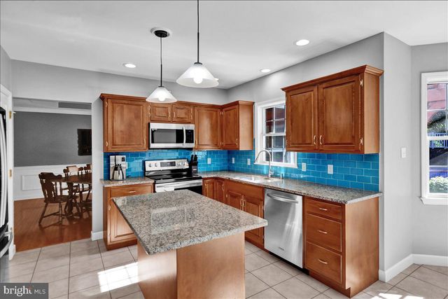 4189 HILL TERRACE DR, Sinking Spring, PA 19608