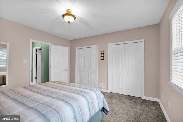 4189 HILL TERRACE DR, Sinking Spring, PA 19608