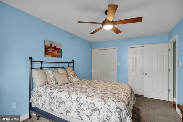 4189 HILL TERRACE DR, Sinking Spring, PA 19608