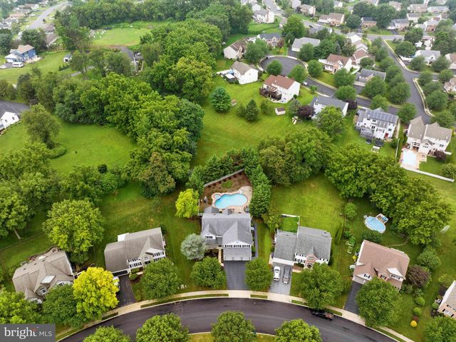 4189 HILL TERRACE DR, Sinking Spring, PA 19608