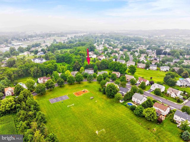 4189 HILL TERRACE DR, Sinking Spring, PA 19608