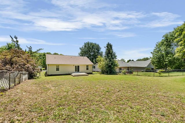 26 Michell Drive, Taylors, SC 29687