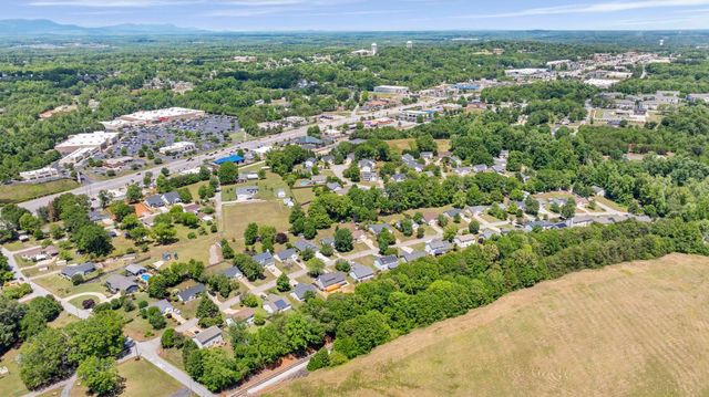 26 Michell Drive, Taylors, SC 29687