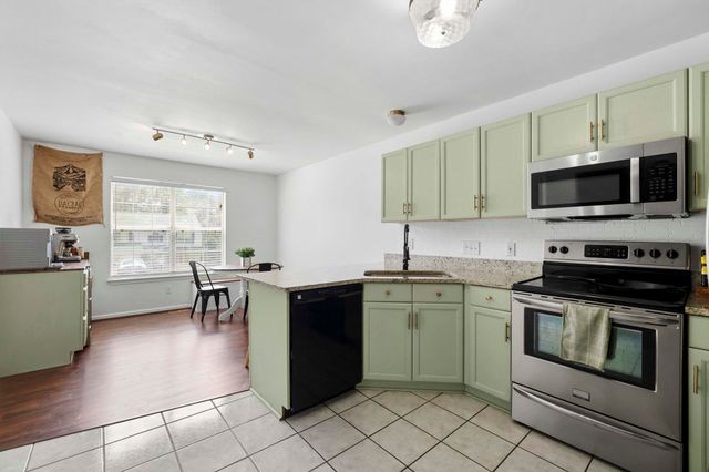 26 Michell Drive, Taylors, SC 29687