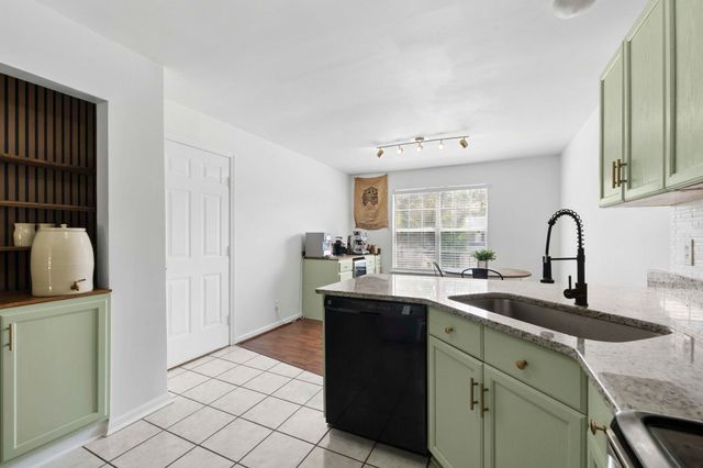 26 Michell Drive, Taylors, SC 29687