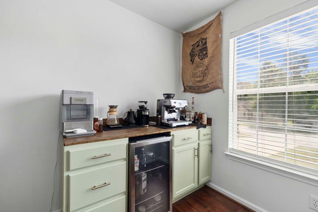 26 Michell Drive, Taylors, SC 29687