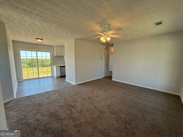 1005 Callaway Avenue, Lagrange, GA 30240