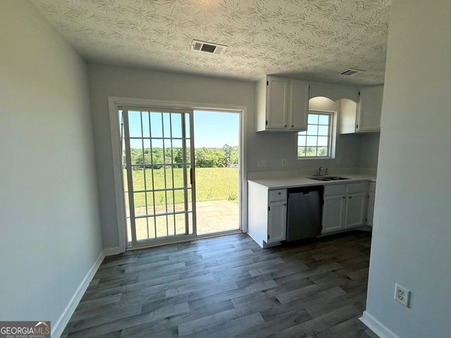 1005 Callaway Avenue, Lagrange, GA 30240
