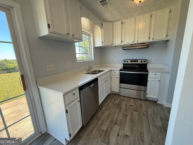 1005 Callaway Avenue, Lagrange, GA 30240