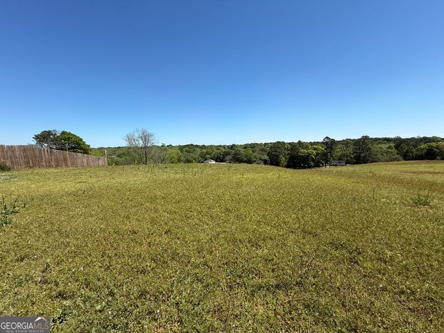 1005 Callaway Avenue, Lagrange, GA 30240