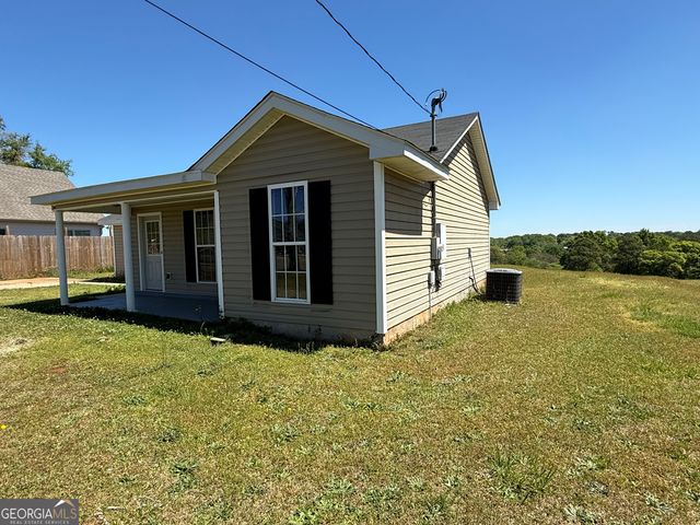 1005 Callaway Avenue, Lagrange, GA 30240