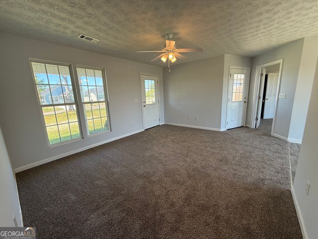 1005 Callaway Avenue, Lagrange, GA 30240