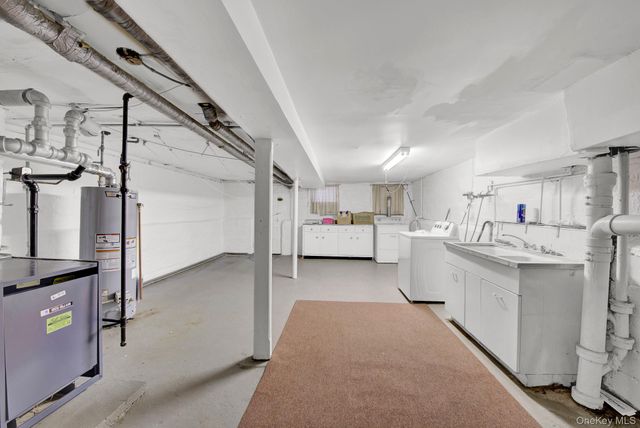 70-29 68 th Place, Glendale, NY 11385
