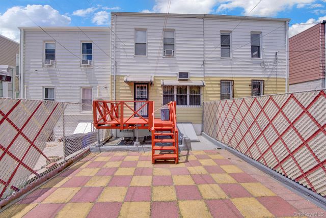 70-29 68 th Place, Glendale, NY 11385