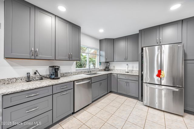 396 Port Malabar Boulevard NE, Palm Bay, FL 32905