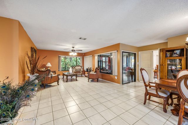 396 Port Malabar Boulevard NE, Palm Bay, FL 32905