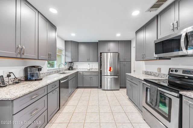 396 Port Malabar Boulevard NE, Palm Bay, FL 32905