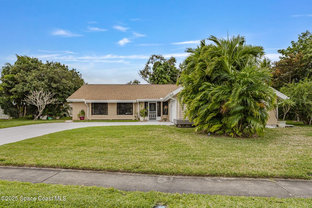 396 Port Malabar Boulevard NE, Palm Bay, FL 32905