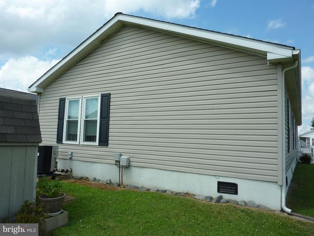 717 SAKS ST #84, Smyrna, DE 19977