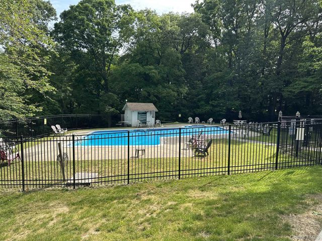 3 HOOK Road 56K, Poughkeepsie, NY 12601