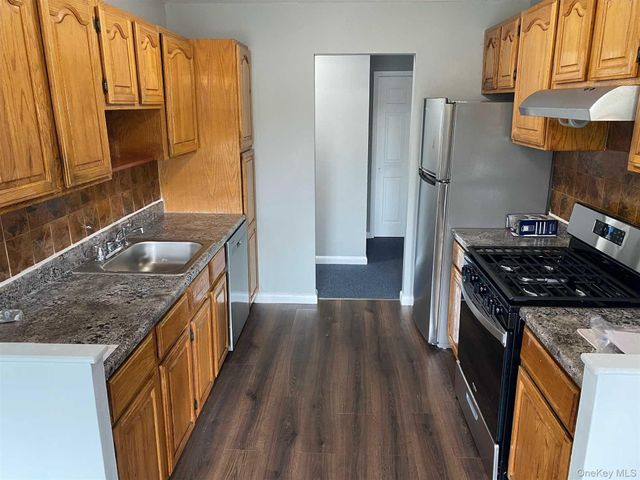 3 HOOK Road 56K, Poughkeepsie, NY 12601